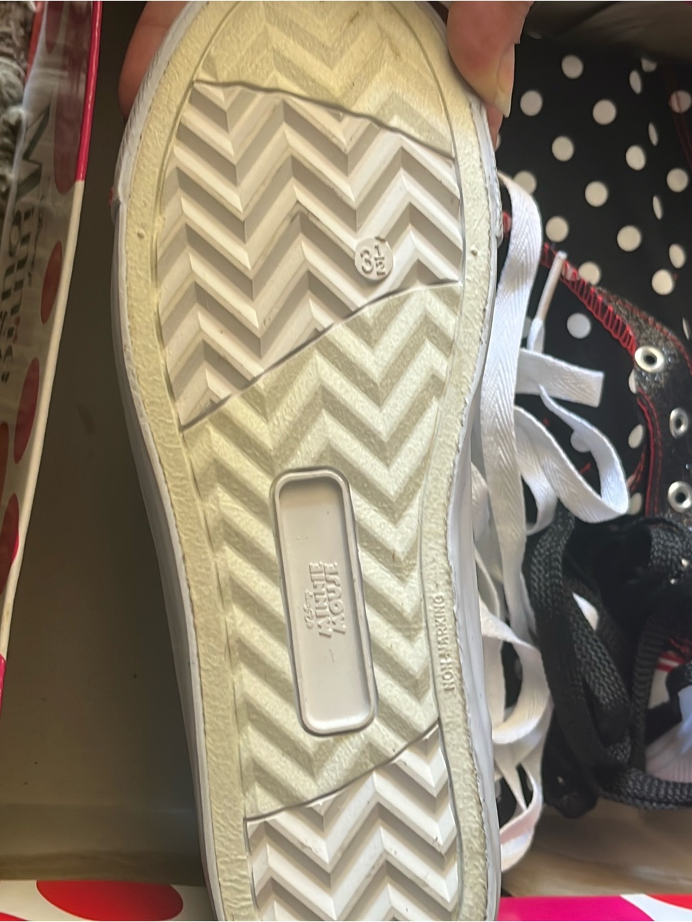 Minnie Mouse Polka Dot Shoes - Black & White - Picture 6 of 6